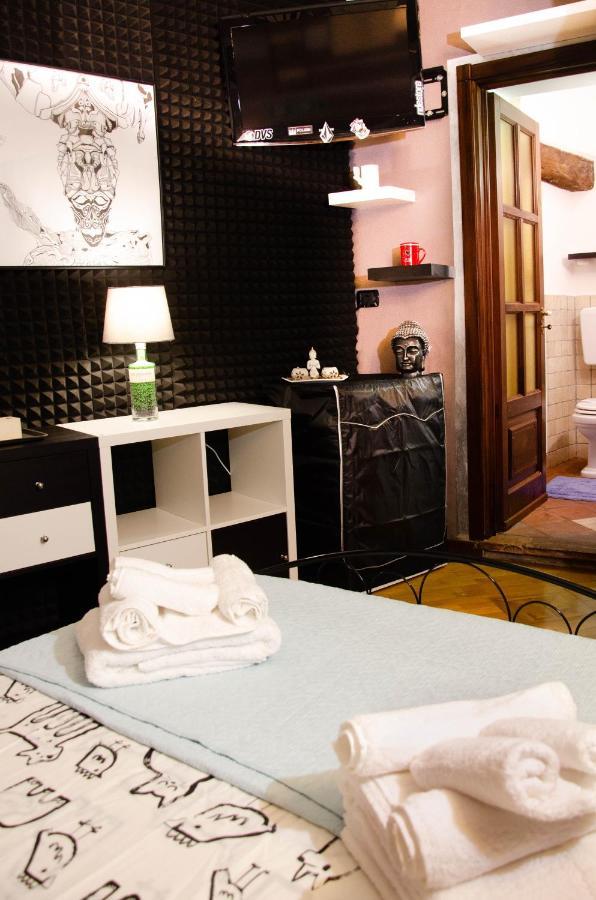Holiday House Antica Dimora Soggiorni In Langa Centro Storico ラ・モッラ エクステリア 写真