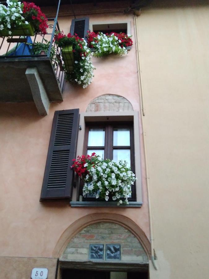 Holiday House Antica Dimora Soggiorni In Langa Centro Storico ラ・モッラ エクステリア 写真