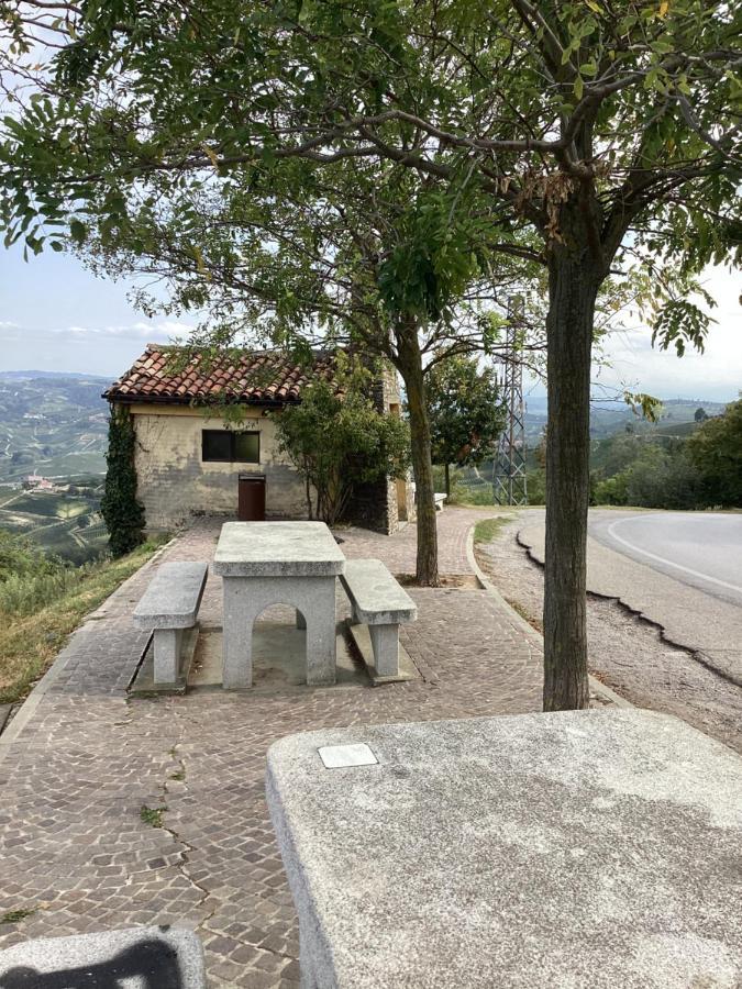 Holiday House Antica Dimora Soggiorni In Langa Centro Storico ラ・モッラ エクステリア 写真