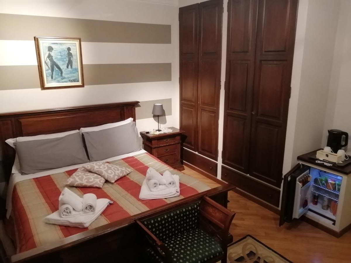 Holiday House Antica Dimora Soggiorni In Langa Centro Storico ラ・モッラ エクステリア 写真