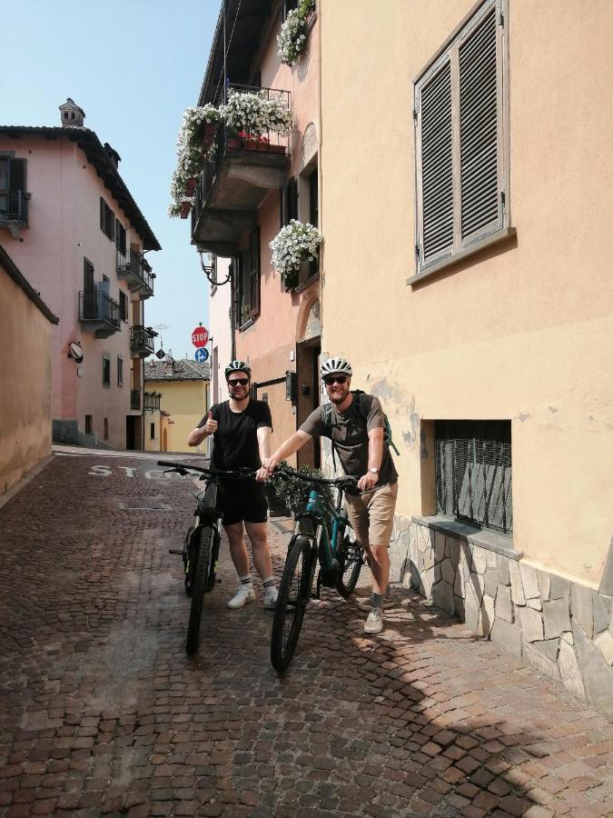 Holiday House Antica Dimora Soggiorni In Langa Centro Storico ラ・モッラ エクステリア 写真